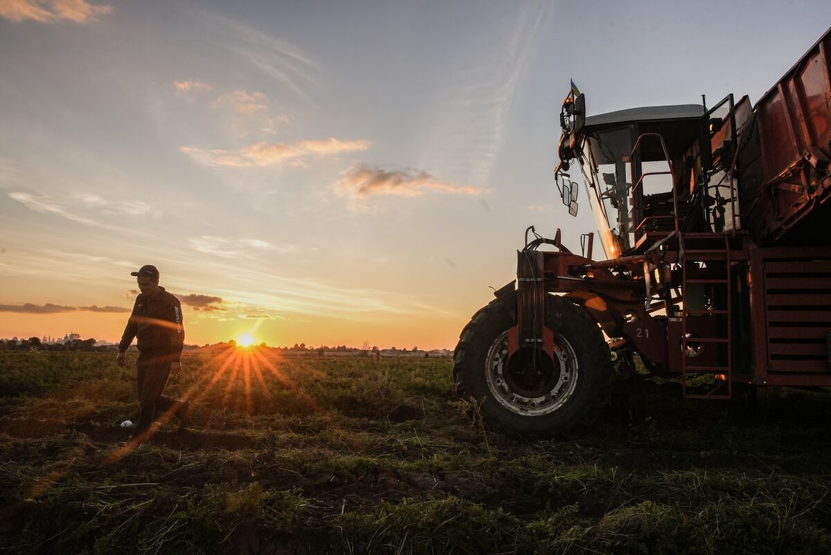 bloomberg.com - Jorge Valero - EU Plans to Limit Ukraine Farm Payments to Ease Membership Angst