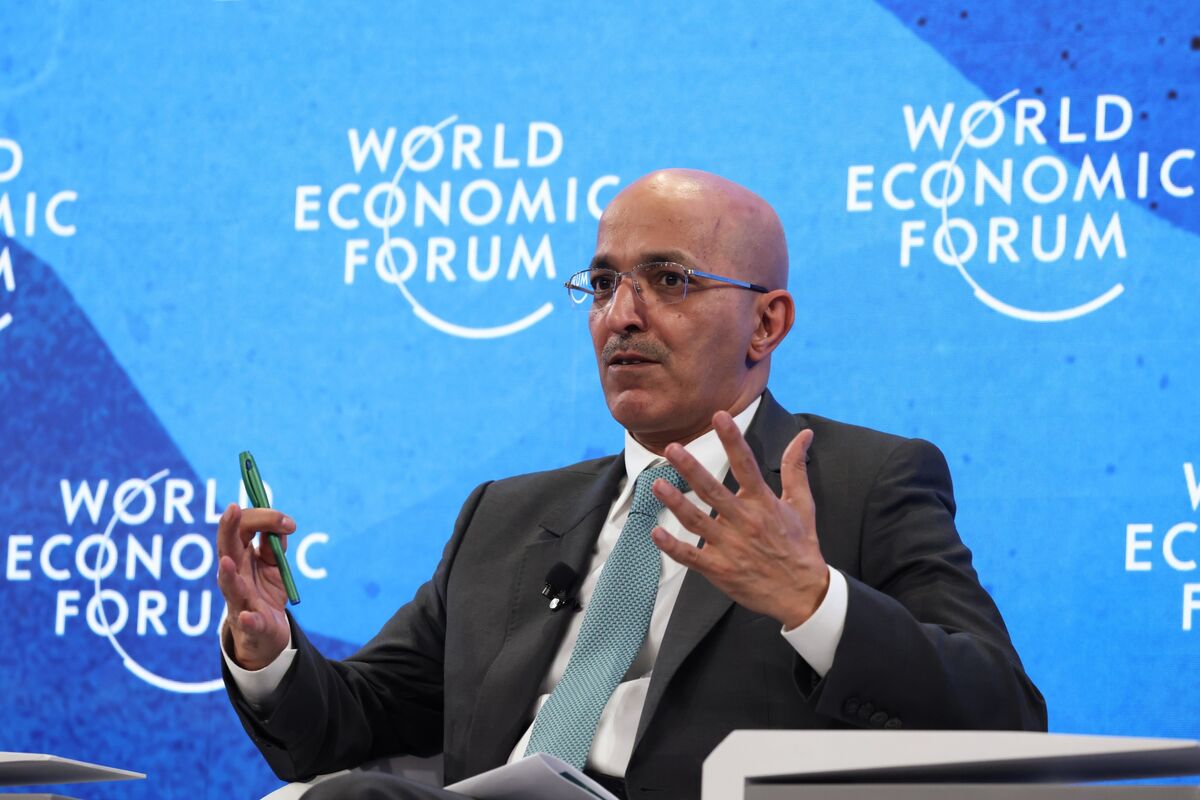 Saudi Finance Minister Says Economy More Resilient To Global Shocks ...