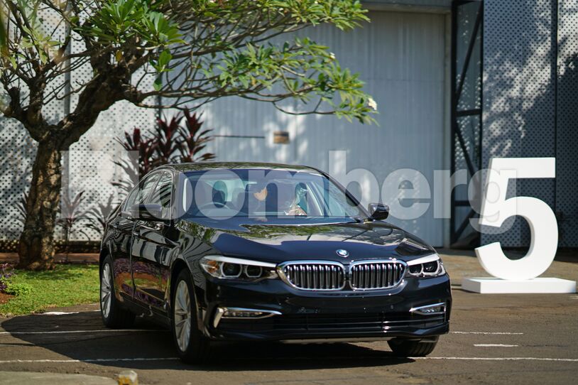 Tour Of The BMW Series 5 Production Plant