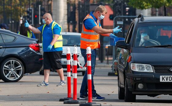 U.K. Covid Test Demand Is ‘Significantly Outstripping’ Capacity