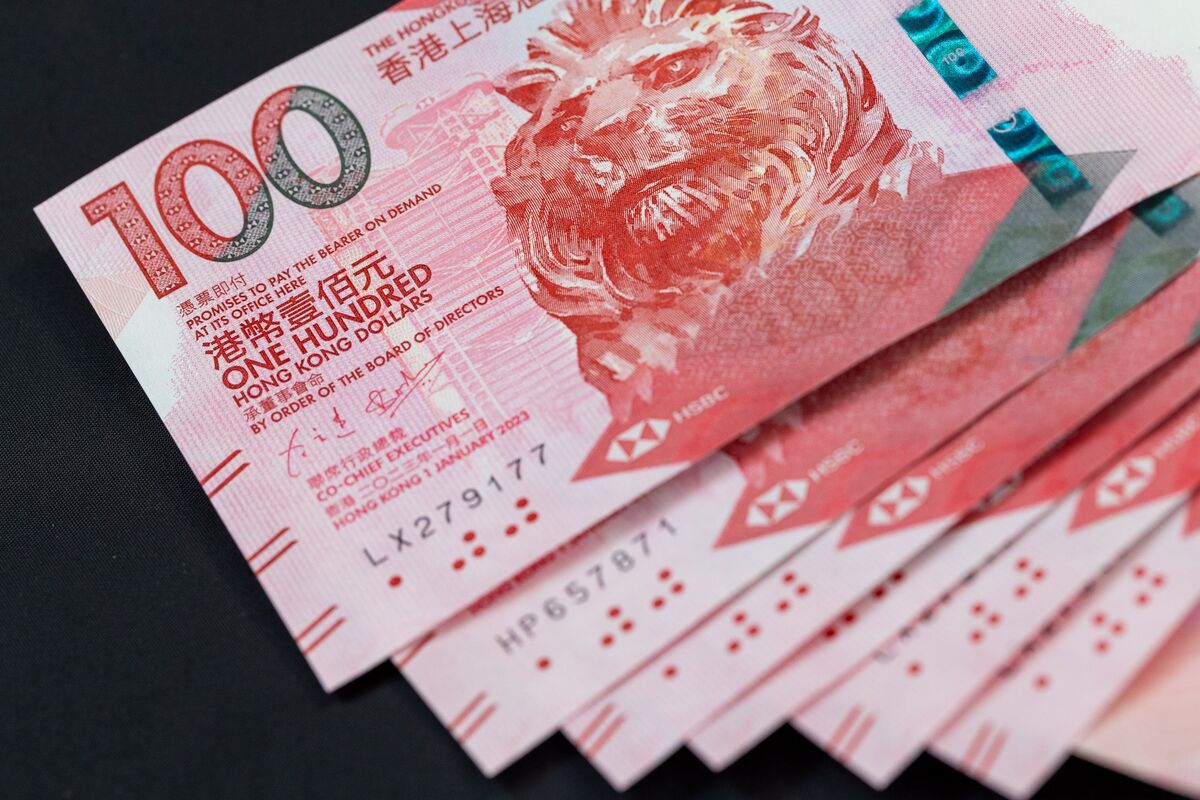 Hong Kong Dollar Bond Sales Surge Amid Haven Demand