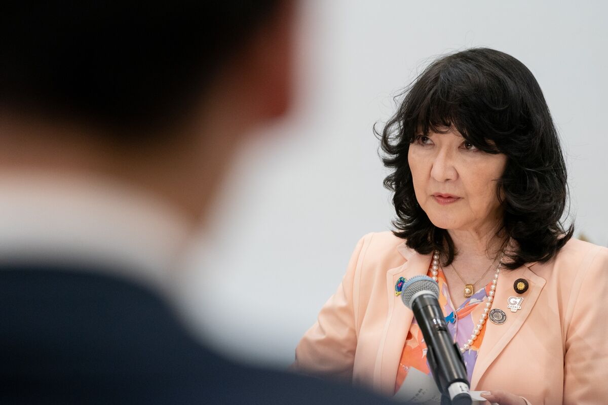 Japan’s Katayama Vows to Keep Fiscal Discipline With Investment