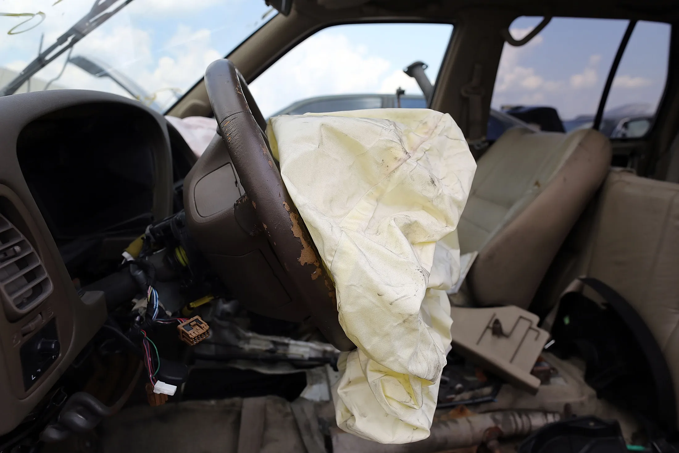Massive Airbag Recall Prompts Safety Concerns