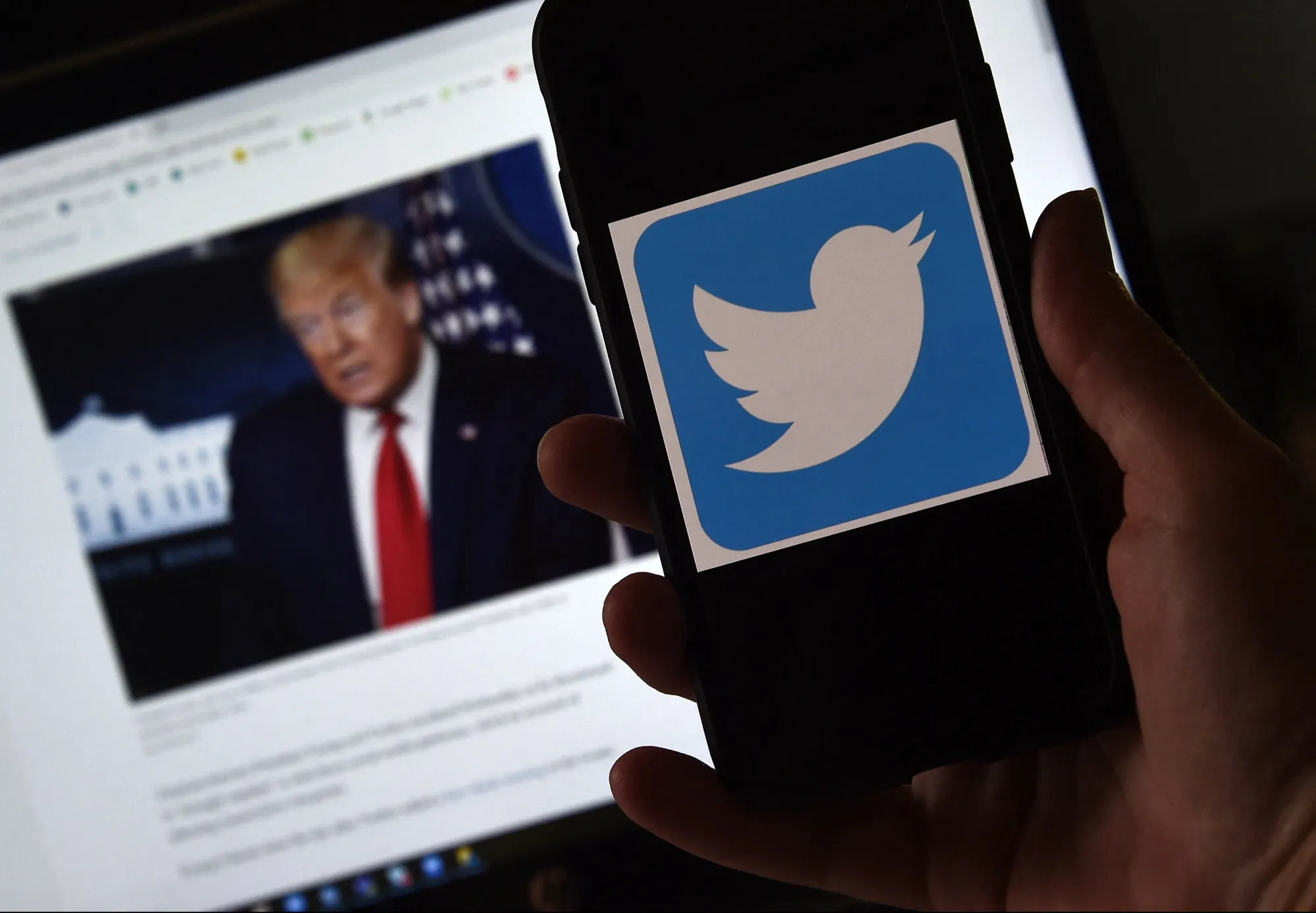 US-POLITICS-TRUMP]-TWITTER