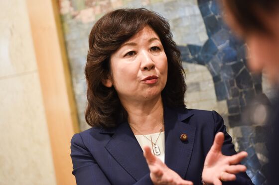 Ousted Japanese Minister ‘Worried’ as Female Politicians Dwindle