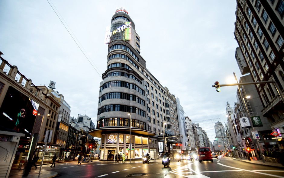 Private cars have been banned from Madrid's Gran Via, but for how long?