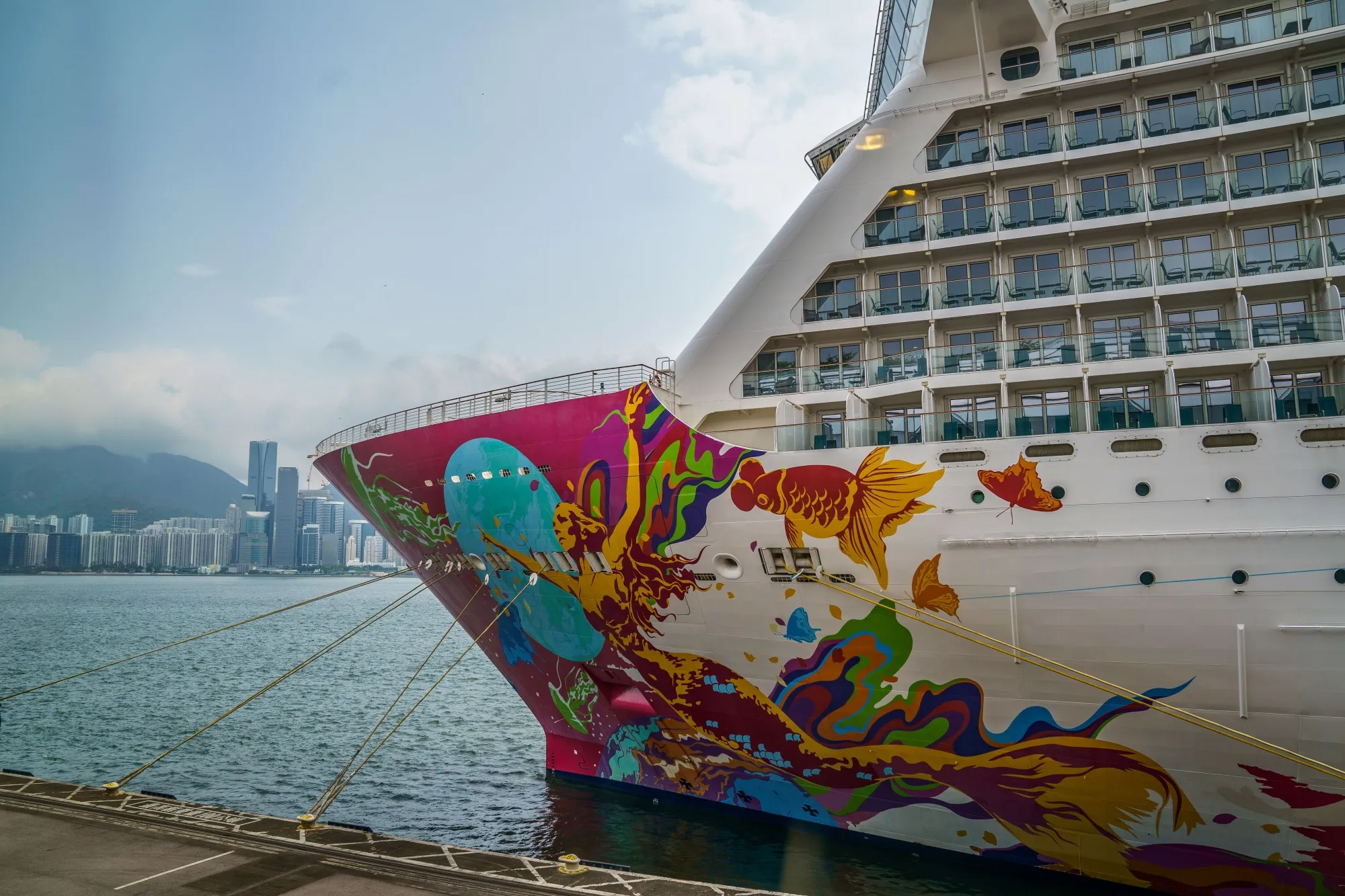 The Genting&nbsp;Dream cruise ship.