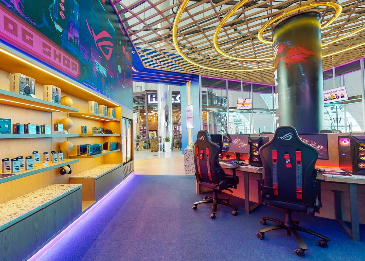 Priority Pass to Offer More Sleep Pods, Spas as Airport Lounges Get  Overcrowded - Bloomberg