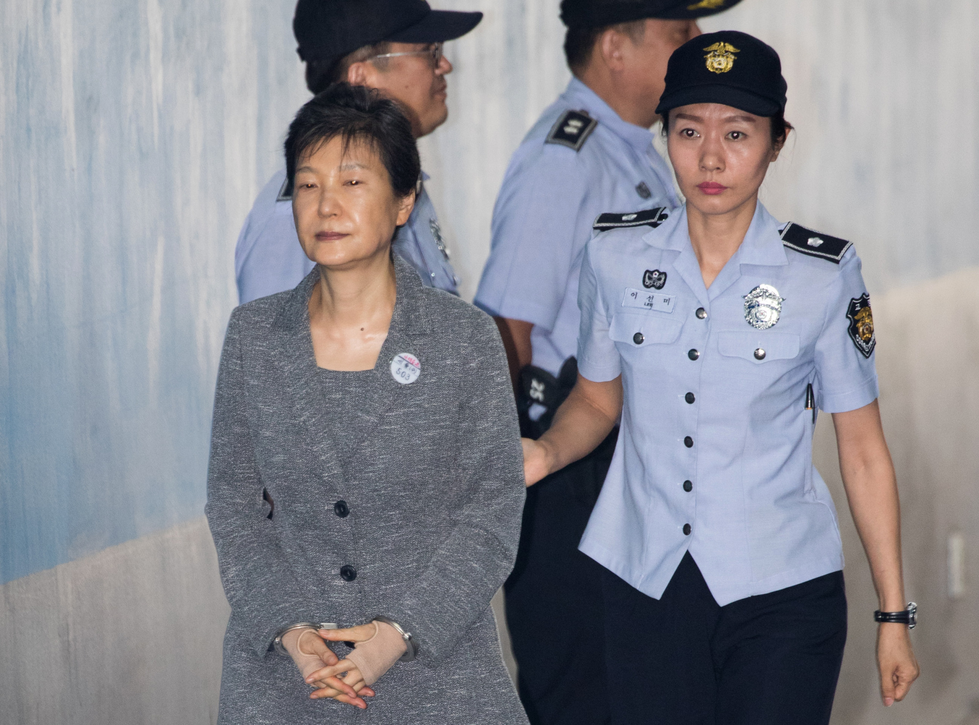 South Korea to Decide on Ex-President Park's Prison Suspension - Bloomberg