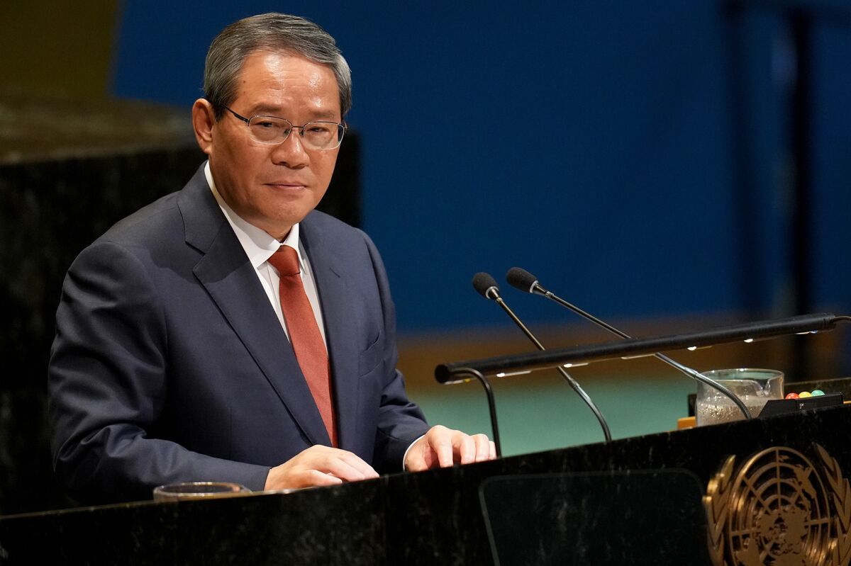 China’s Li Launches Charm Offensive on Rare Earths at G-20 China’s Li Launches Charm Offensive on Rare Earths at G-20