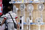 Temperatures in Tokyo soared last week, resulting in the most severe heatwave for the end of June.