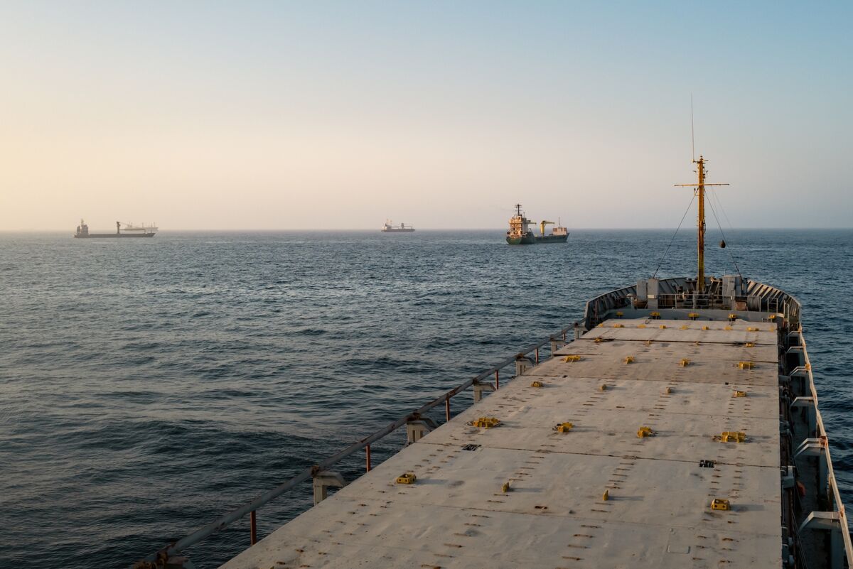 Ships Pass Through Hormuz in Secret as US and Iran Trade Strikes