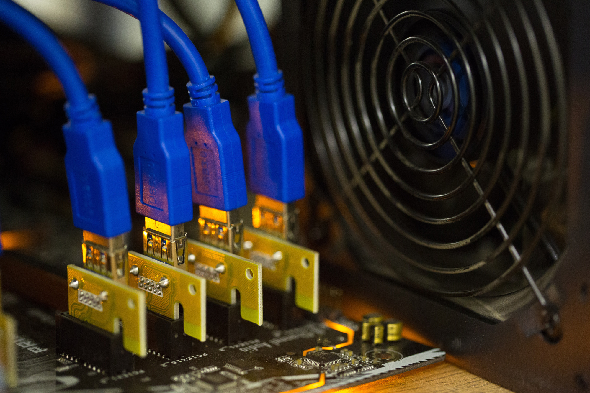 cryptocurrency etf and mutual funds