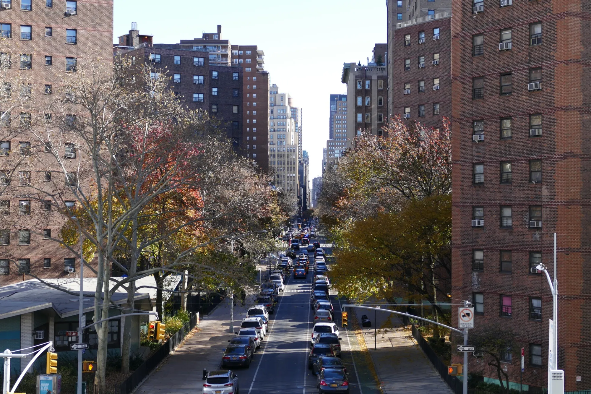A new rule require 30 days notice to tenants before they can be evicted from public housing.