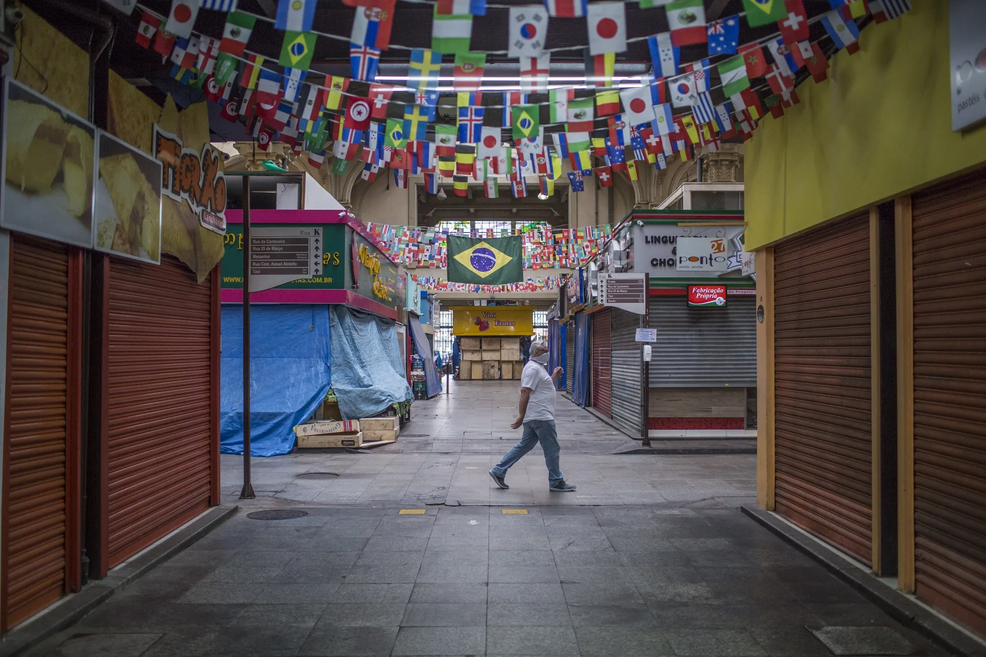 Stores sit closed in the Municipal Market of Sao Paulo, Brazil, on&nbsp;April 8.