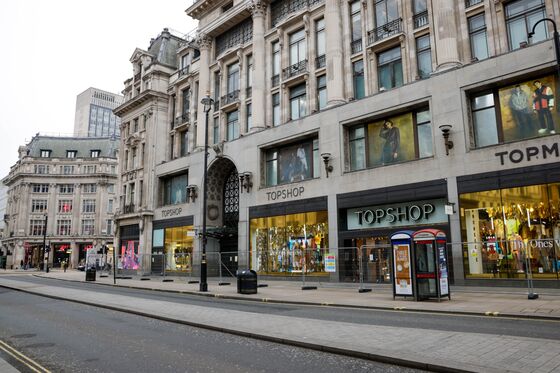 London’s West End Turns Dead End as Shoppers Leave Oxford Street