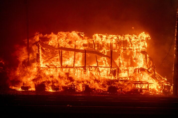 Los Angeles-Area Fires Erupt As Dangerous Wind Storm Begins