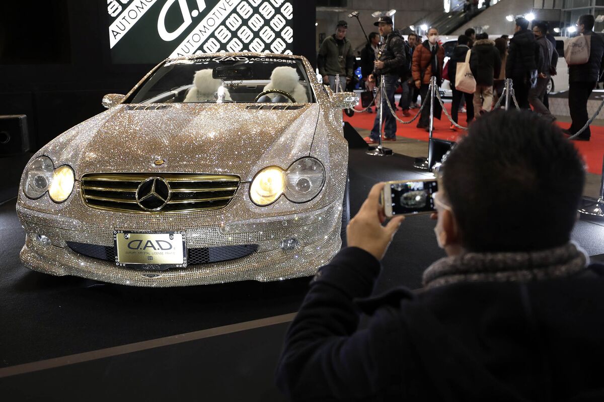 Custom Cars Dazzle At Tokyo S Ride Pimping Extravaganza Bloomberg