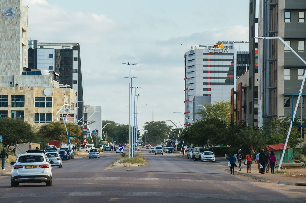 Botswana’s Central Bank Sees Inflation Slowing This Year
