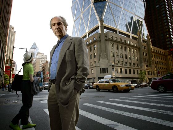 Philip Roth, Novelist Who Plumbed Jewish America, Dies at 85