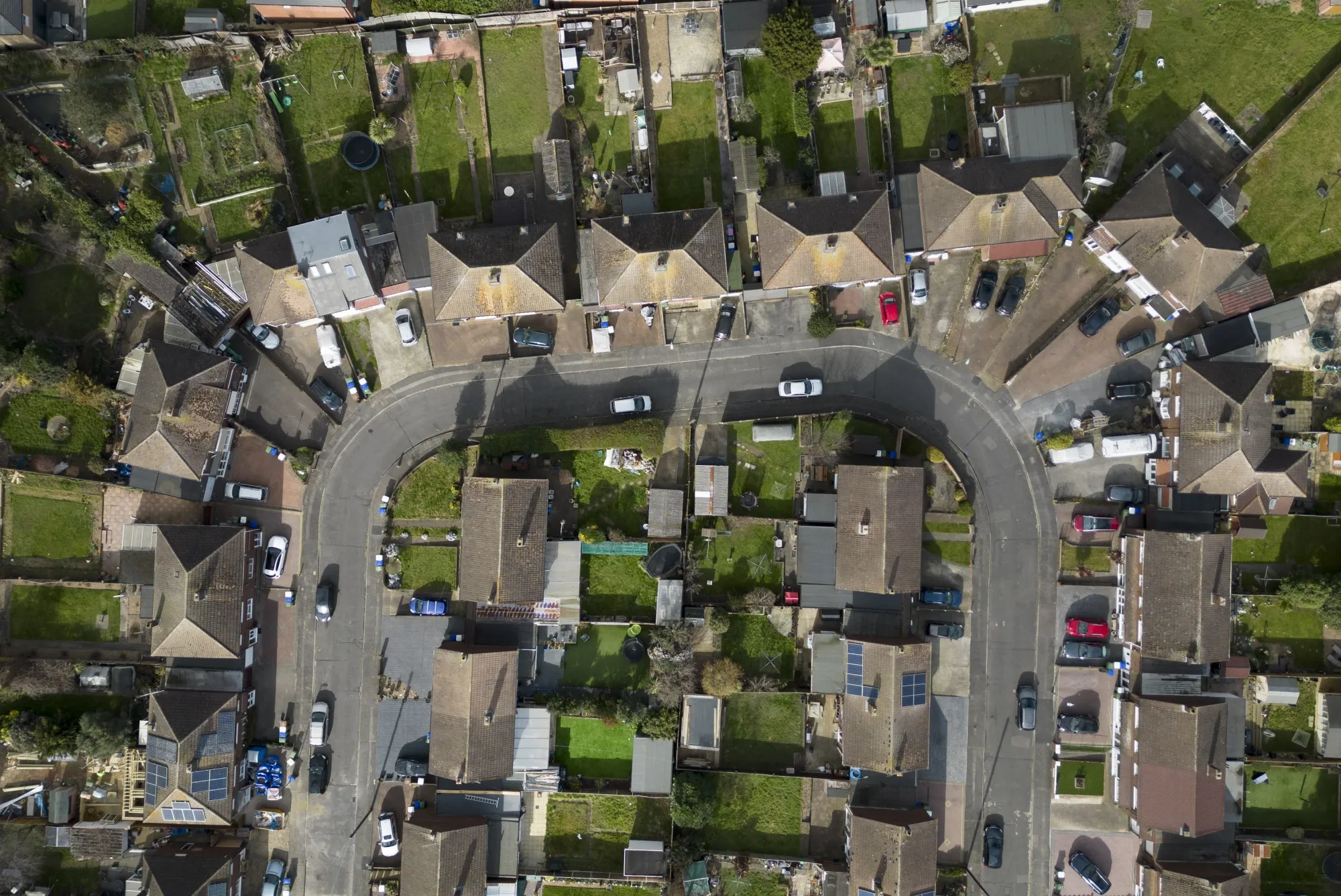 Residential semi-detached in the Slade Green district of Greater London.