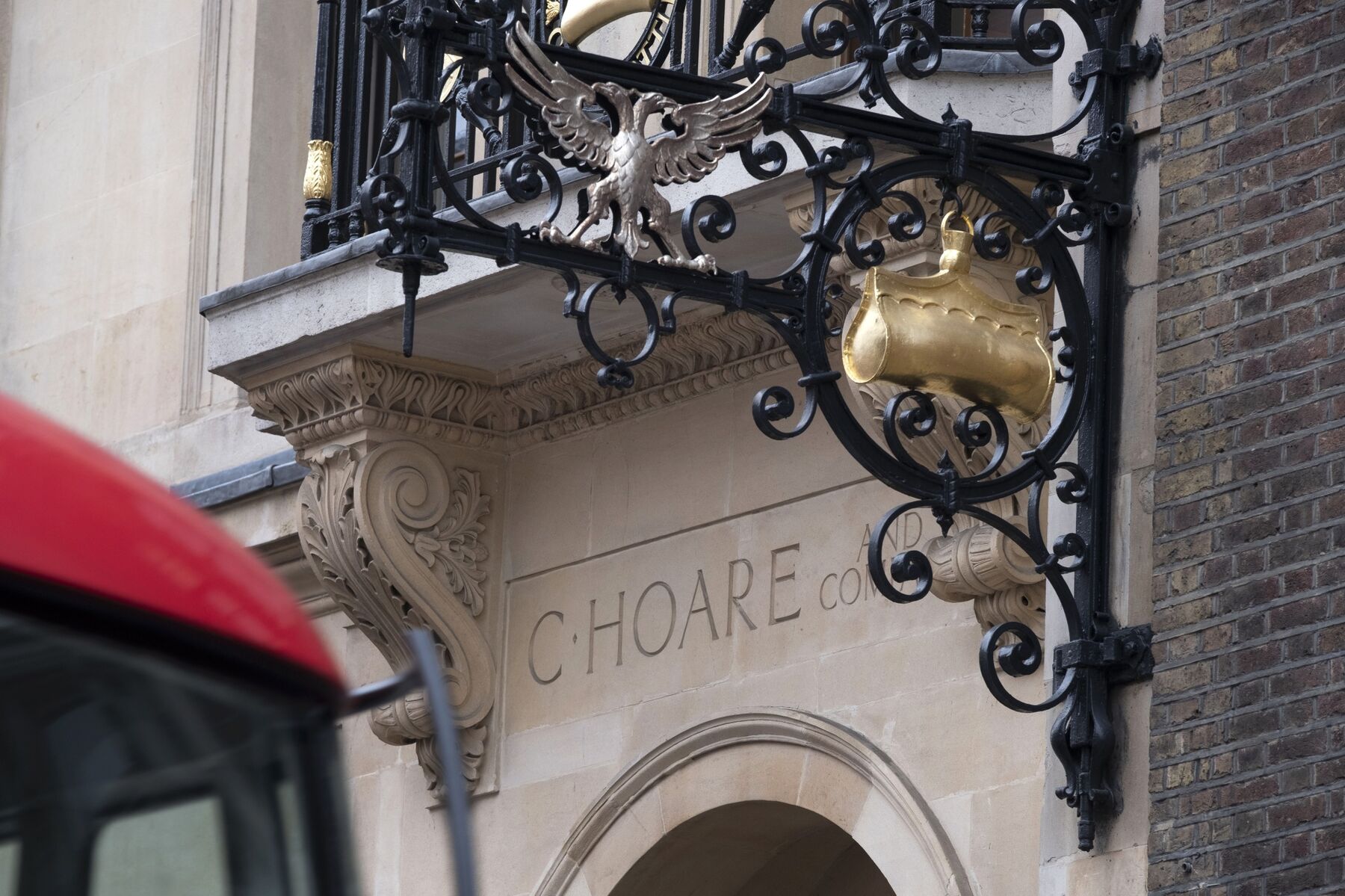 C. Hoare & Co The U.K.'s Oldest Family-Run Bank 
