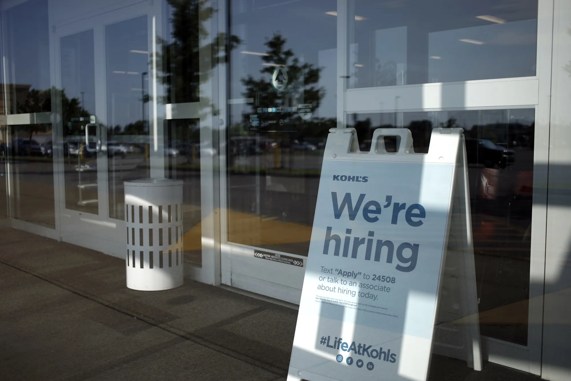 A Kohl's Department Store Ahead Of Earnings Figures