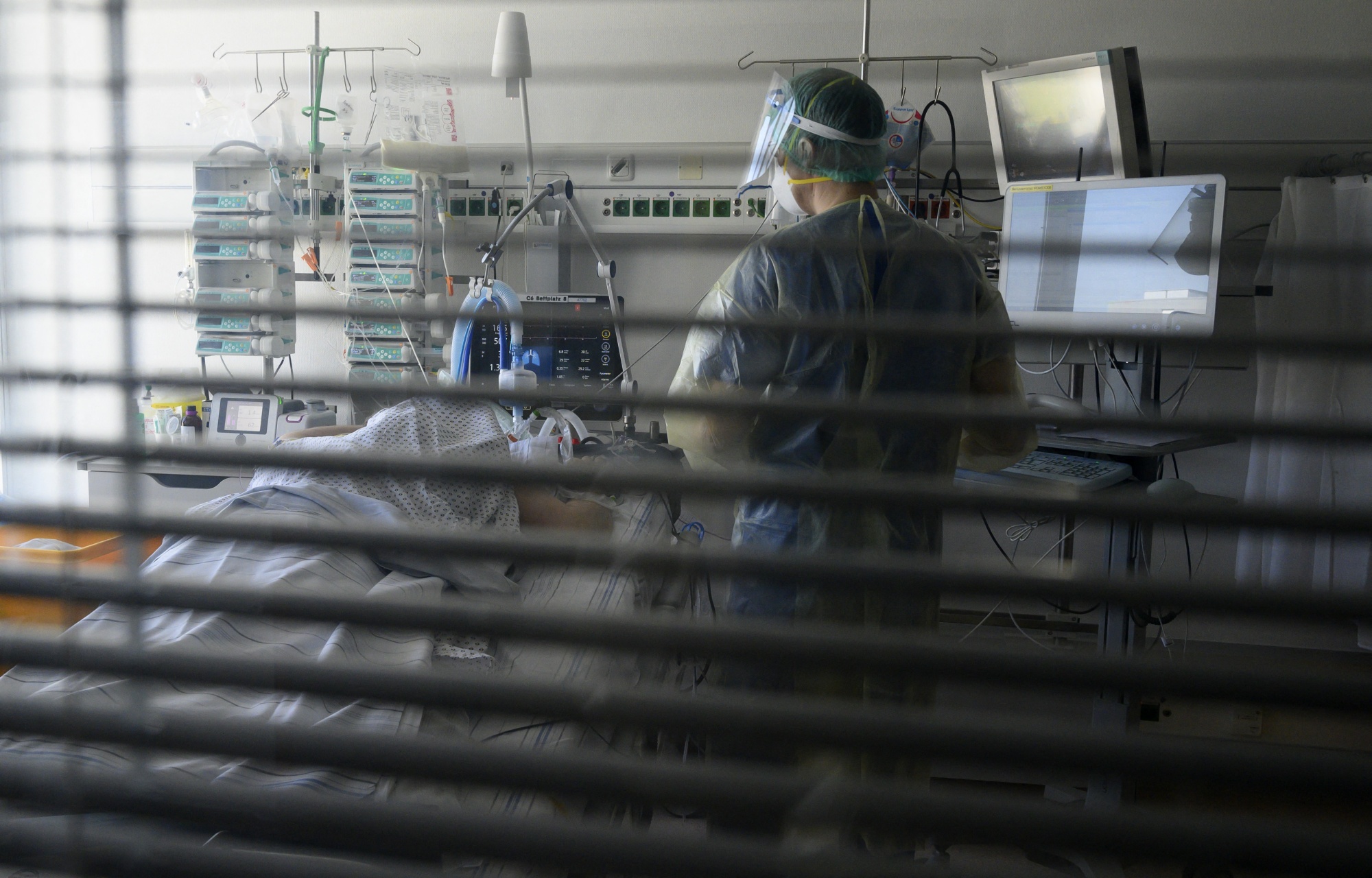 GERMANY-HEALTH-VIRUS-INTENSIVE-CARE CARE