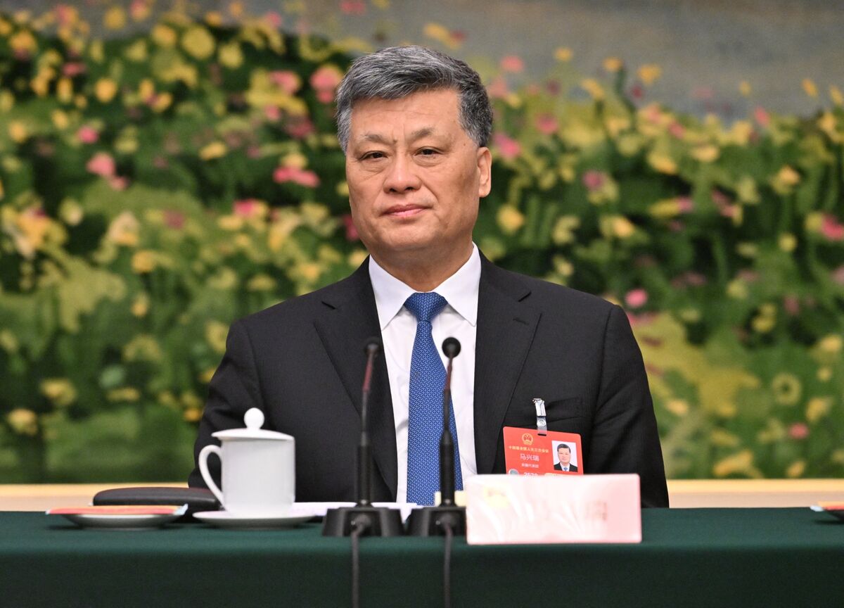 China Probes Politburo Member in Widest Purge Since 1976