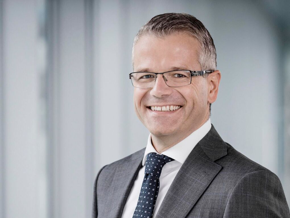 Maersk CEO Soren Skou Leaves as Vincent Clerc Takes Over Bloomberg