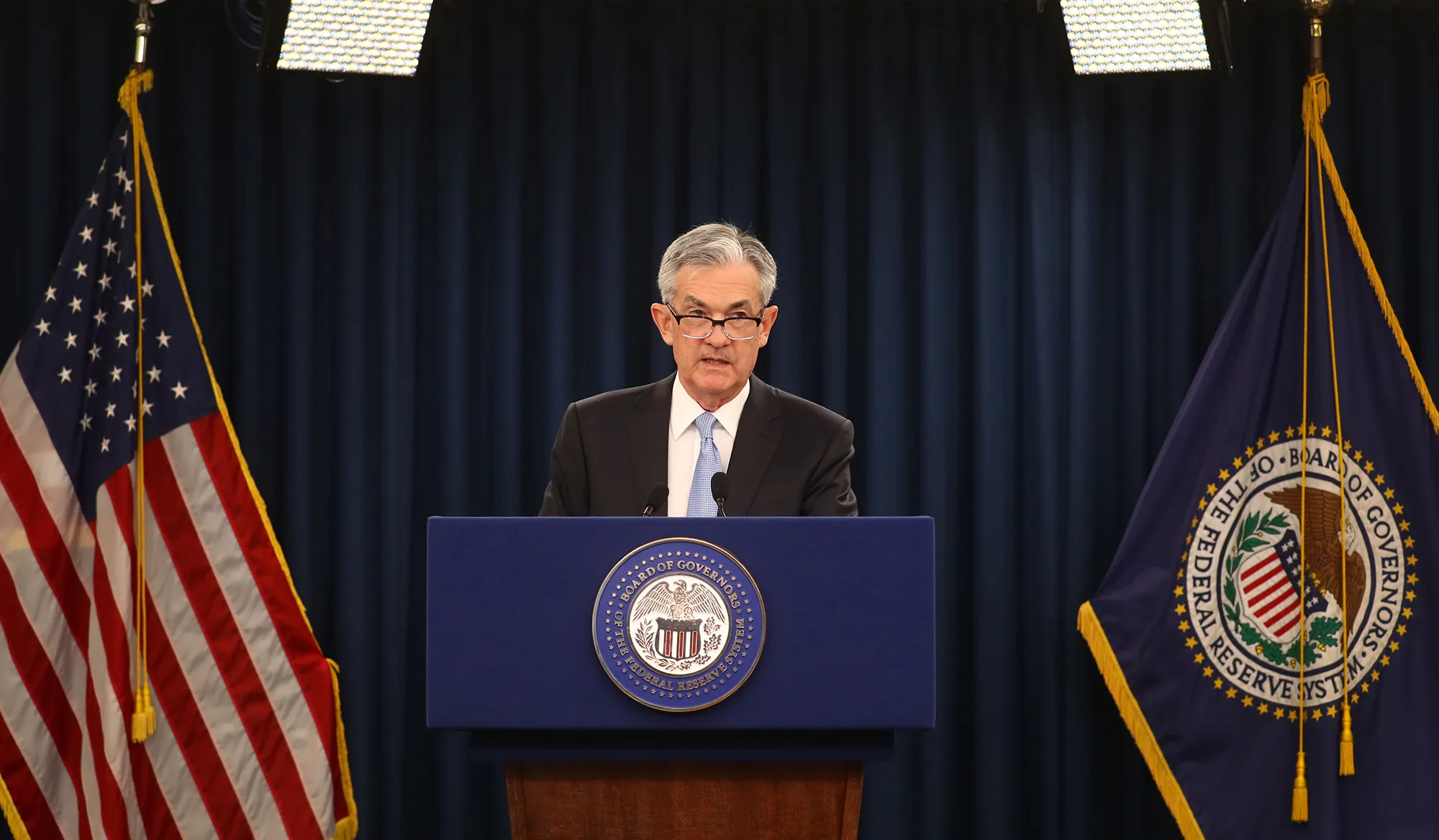 Jerome Powell snubs his options.