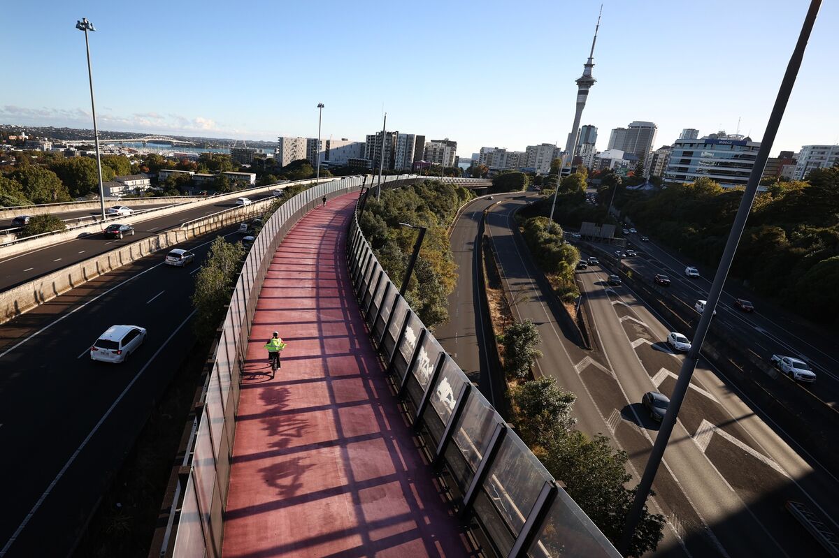 New Zealand Sovereign Fund Touts More Infrastructure Investment