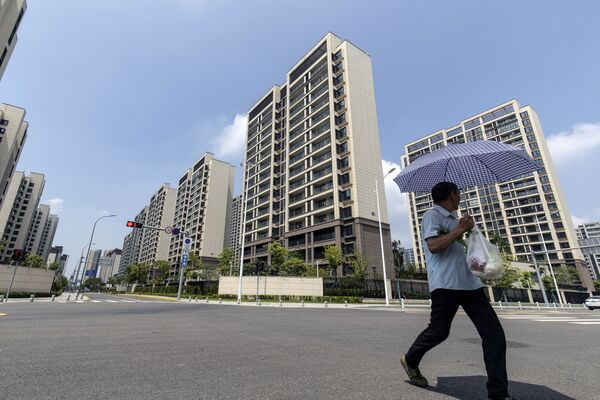 Goldman Cuts China Stock Targets on Renewed Property Concerns