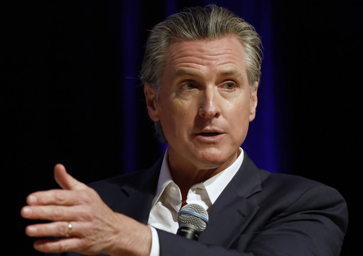 Video zu den Zollgebühren von Gavin Newsom zeigt, dass der Gouverneur von ...