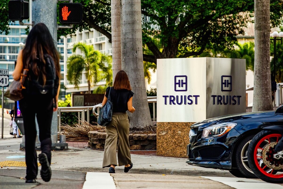 Truist Sees ABS Sales Climbing 15% This Year as Spreads Narrow
