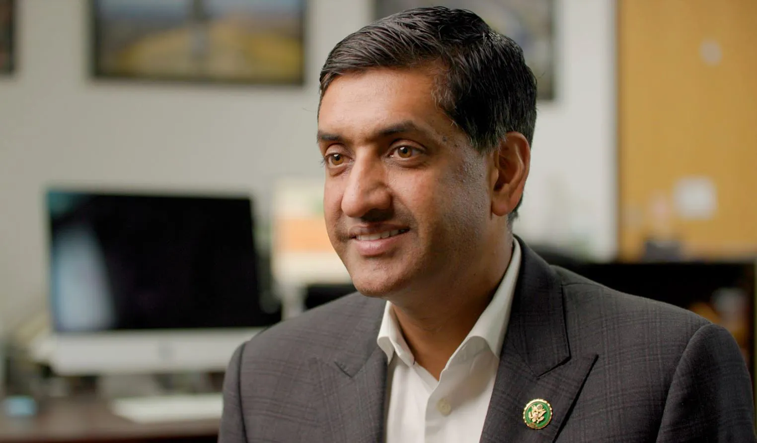 After four landslide victories, Ro Khanna is the tech and Indian-American communities’ informal ambassador to Trump Country.