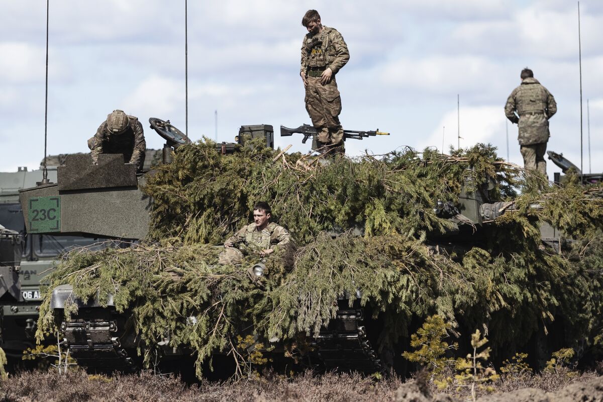 Ukraine Latest: Putin Says Nordic Pair Welcome to Join NATO