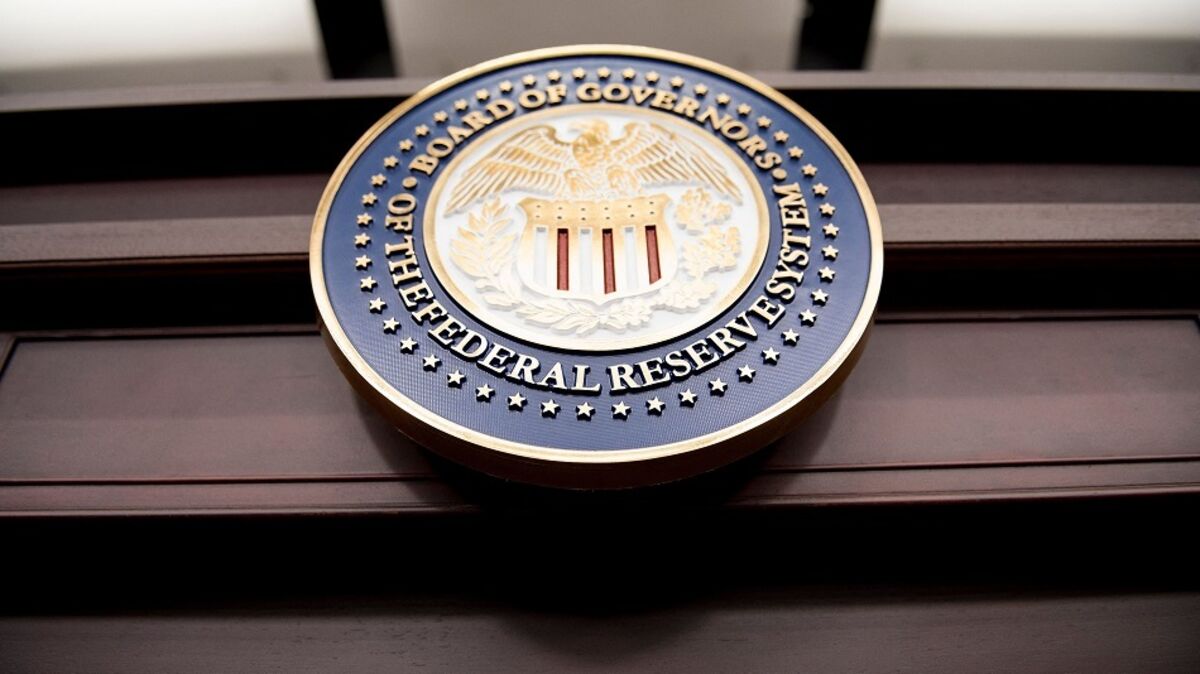 Fed Beige Book: Most Districts With Little to No Growth