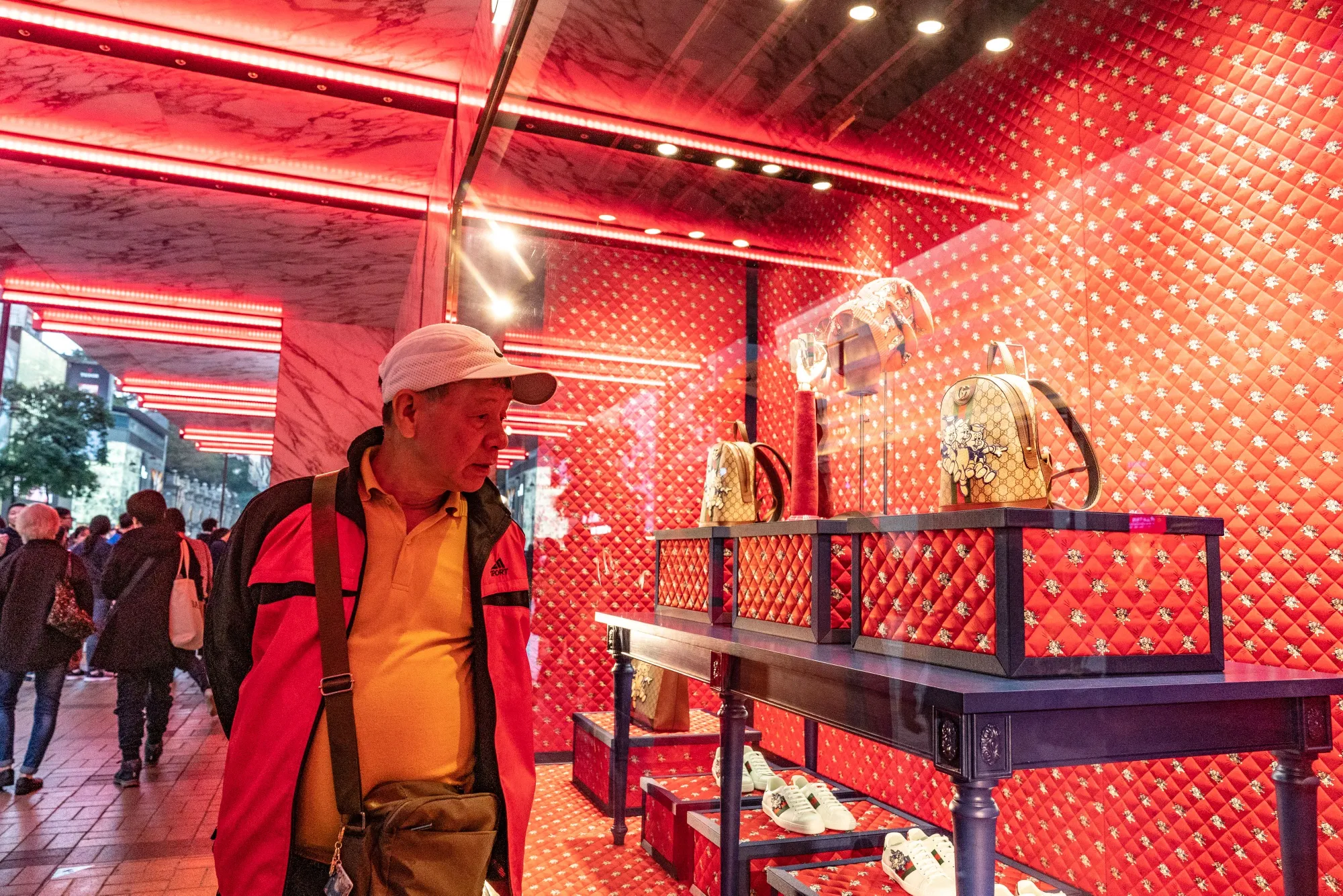Retail In Hong Kong's Tsim Sha Tsui District As Giant Shopping Spree to Show What's Really Up With China Economy