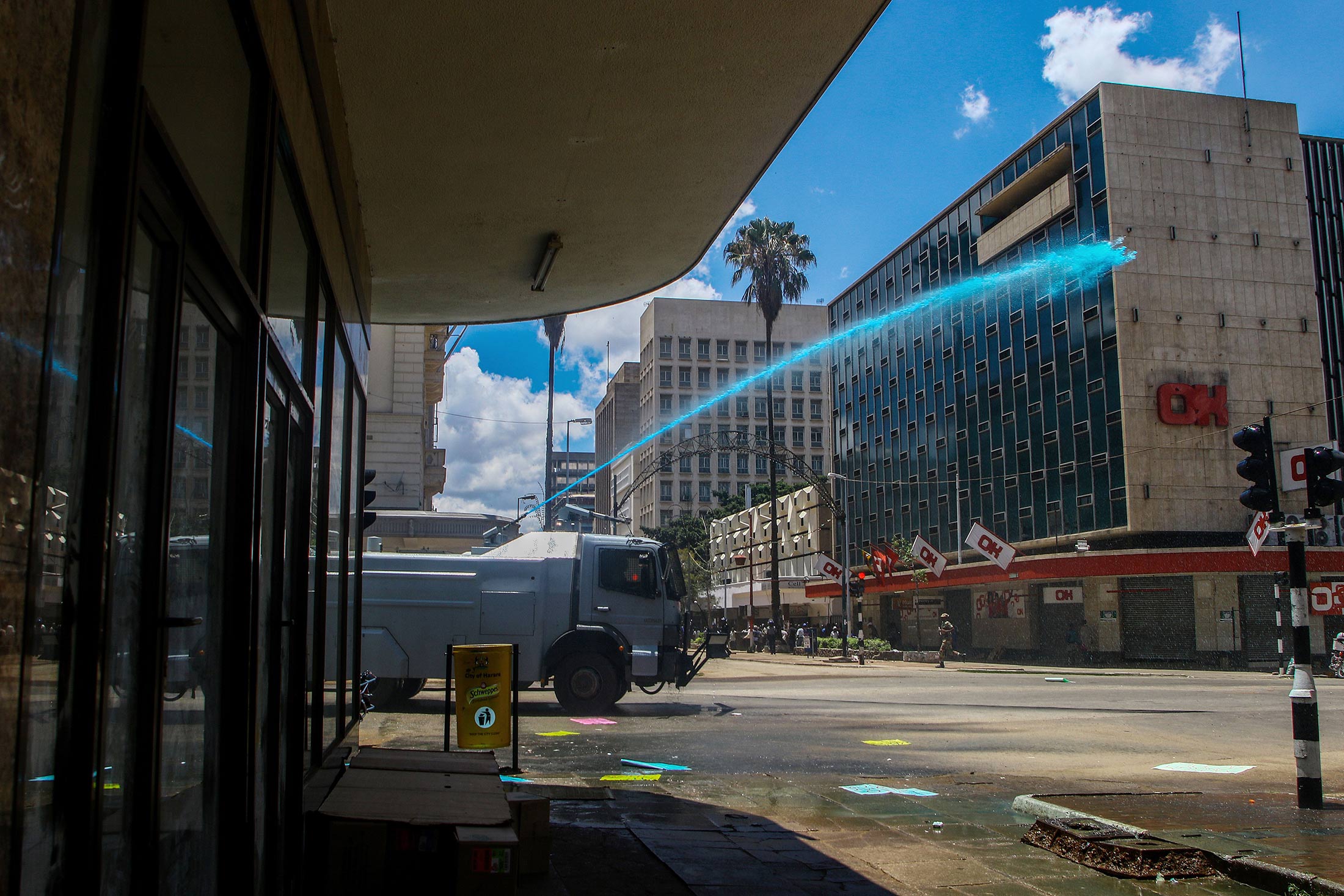 Zimbabwe Seals Harare City Center on Protests Over Bond Notes - Bloomberg
