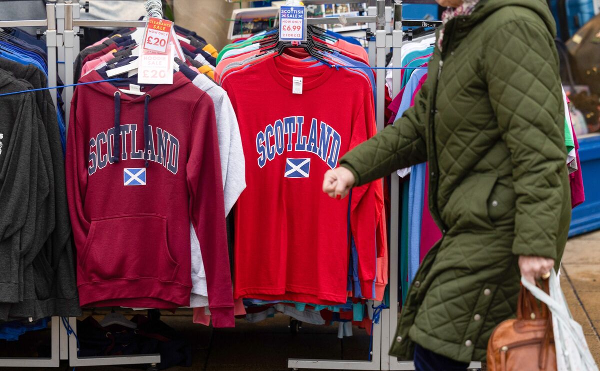 Bankers and Lawyers Jostle for Roles in Scotland’s Debut Bonds