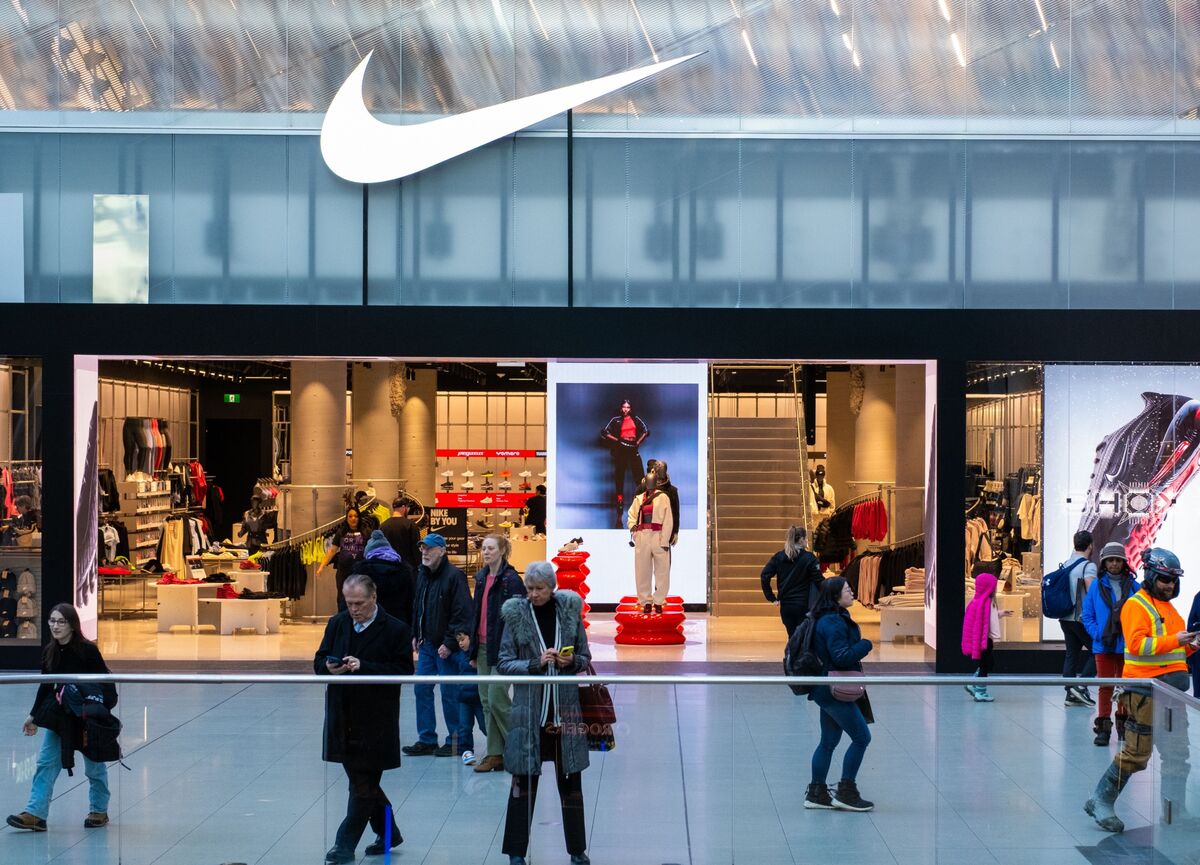 bloomberg.com - Lily Meier - Nike Sales Gain Ground as Sport-Focused Push Produces Results