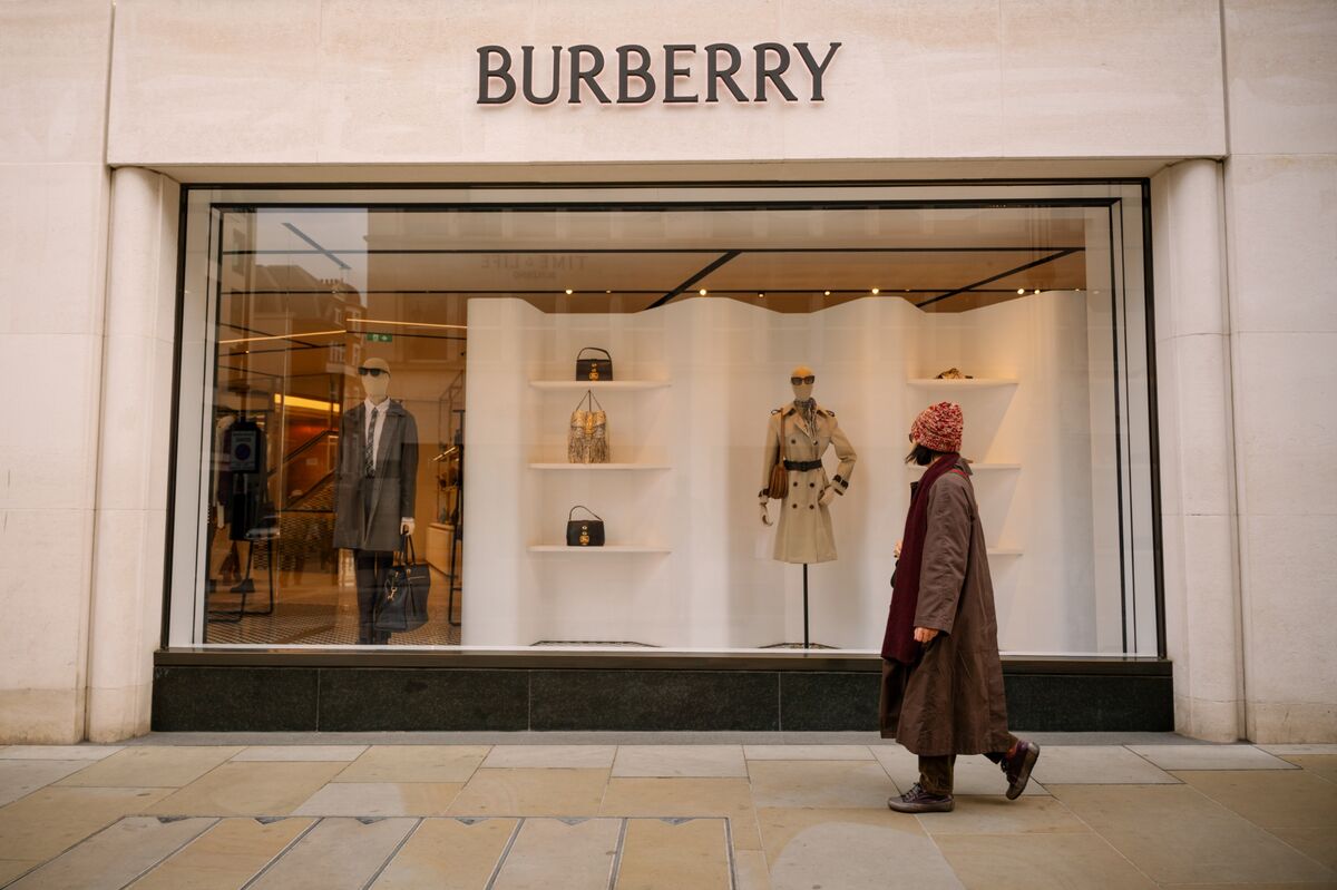 Burberry Sales Boosted in Turnaround But Headwinds Remain