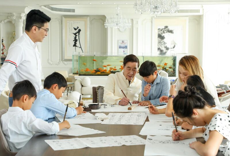 relates to A Q&A With 91-Year-Old Retiring Billionaire Lee Shau Kee