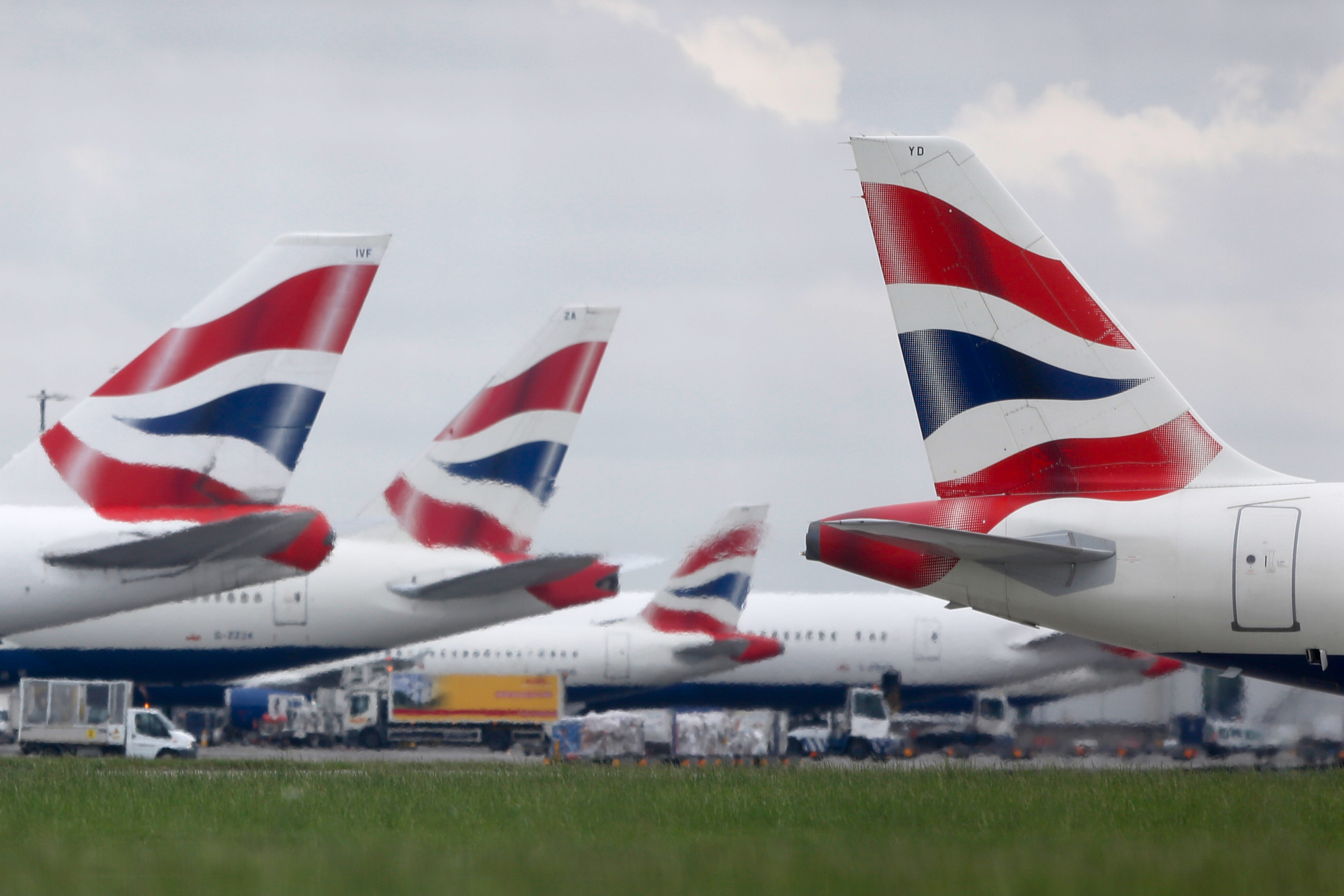 British Airways Owner IAG Rises as Higher Fares Offset Fuel Bloomberg