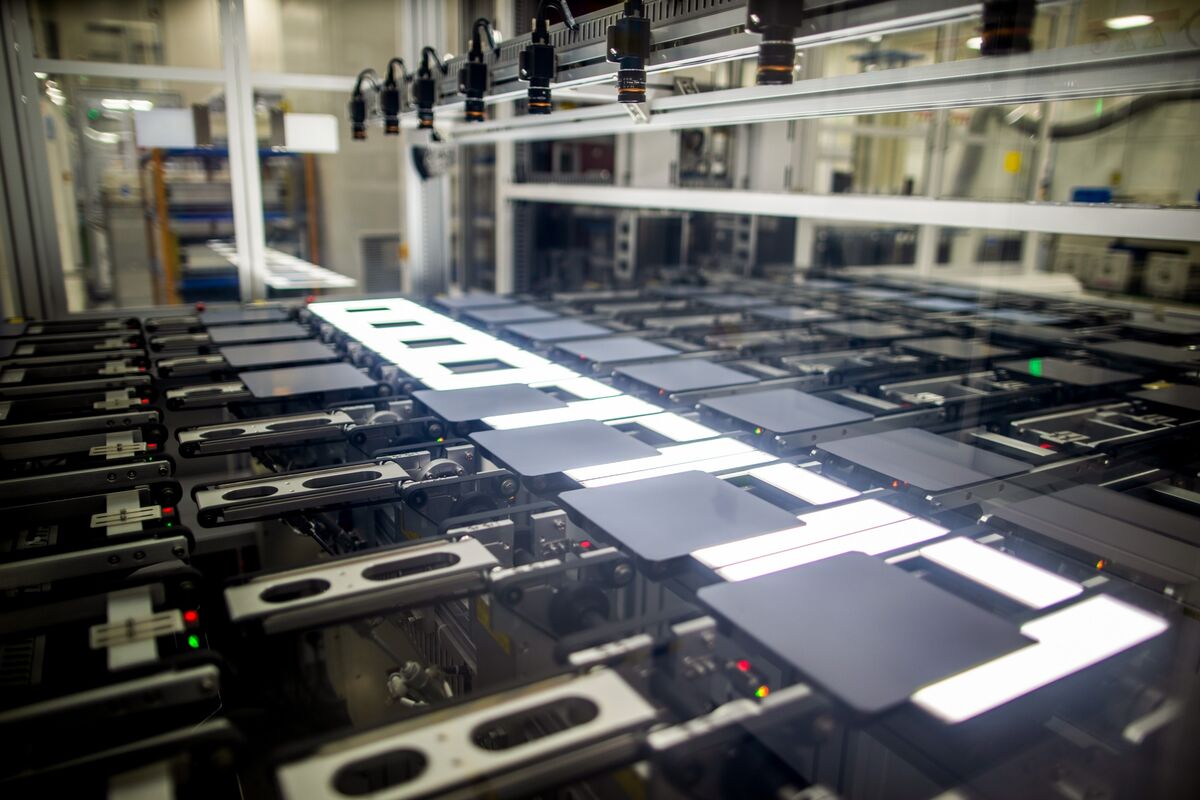 bloomberg.com - Rajesh Kumar Singh - India Plans to Raise Efficiency Requirement for Solar Modules