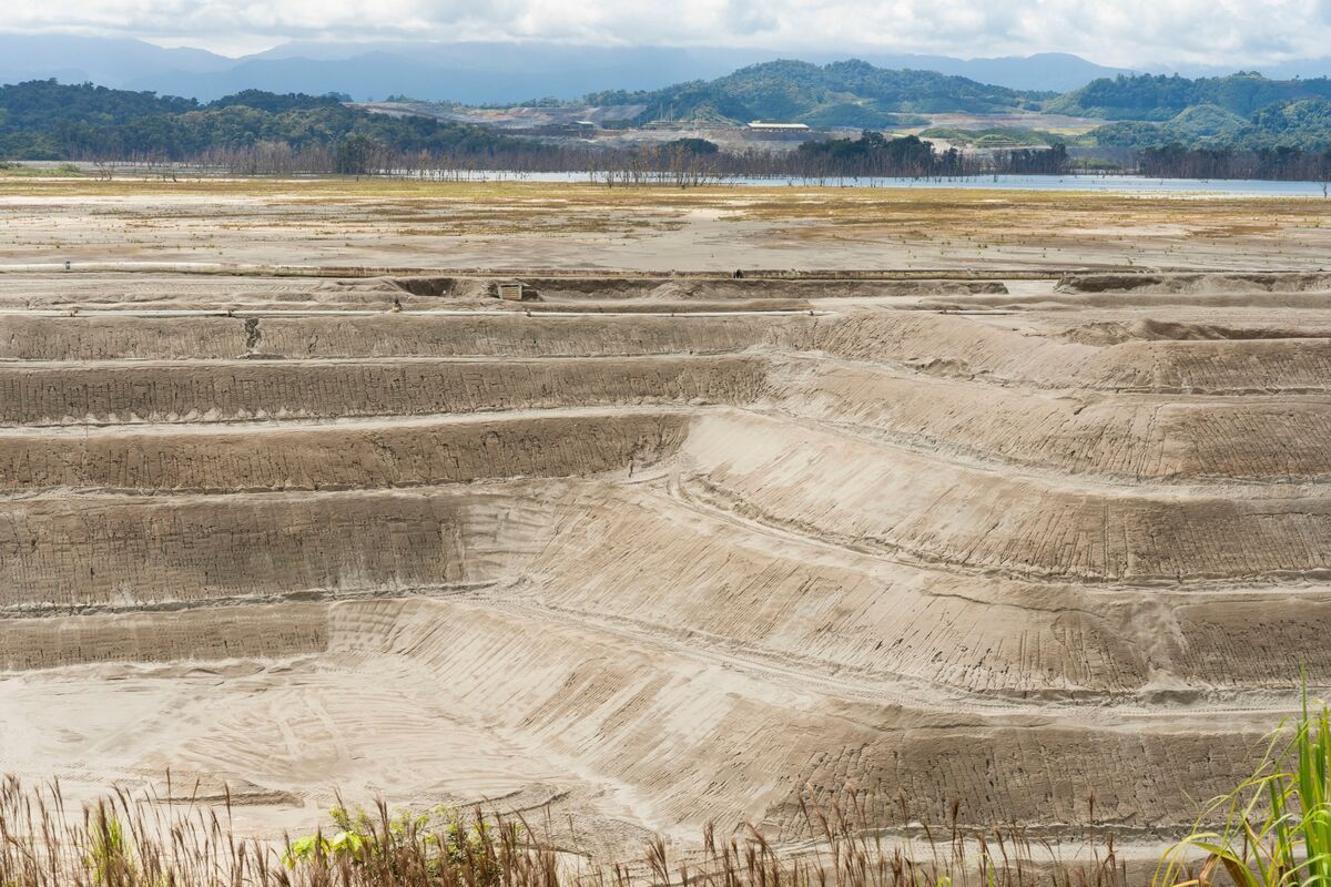 assets.bwbx.io image