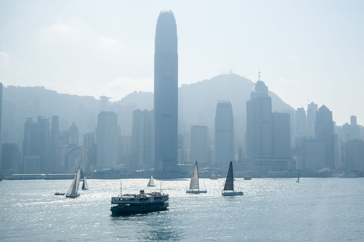 Hong Kong Stocks Are Beating Korean Shares By Most Since At Least 1983