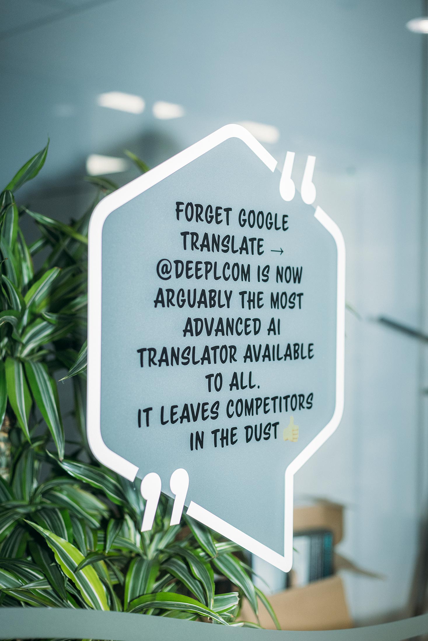 DeepL vs Google Translate: Which Is Better? + How to Use Them (2023)