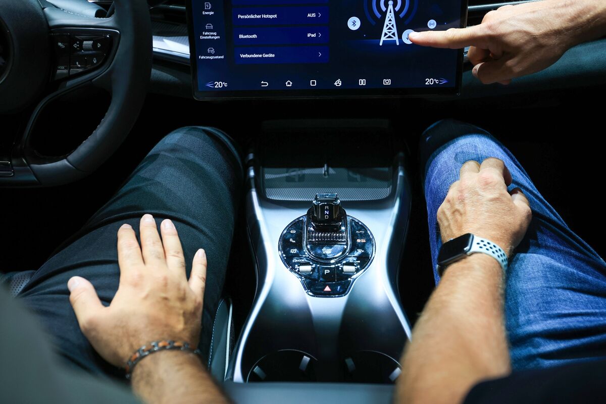 Not All Electric Vehicles Can Go the Distance